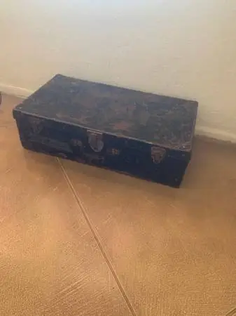 Antique Trunk Foot Locker Decor Metal