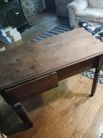 Walnut gate legged table