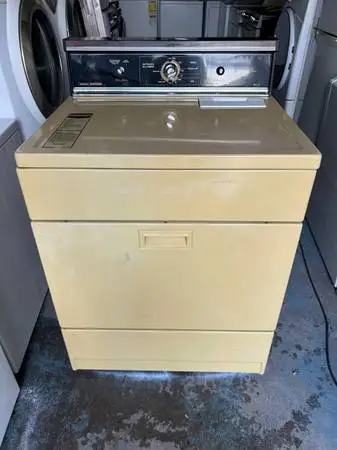 Warranty free installation/delivery electric 220V dryer Kenmore