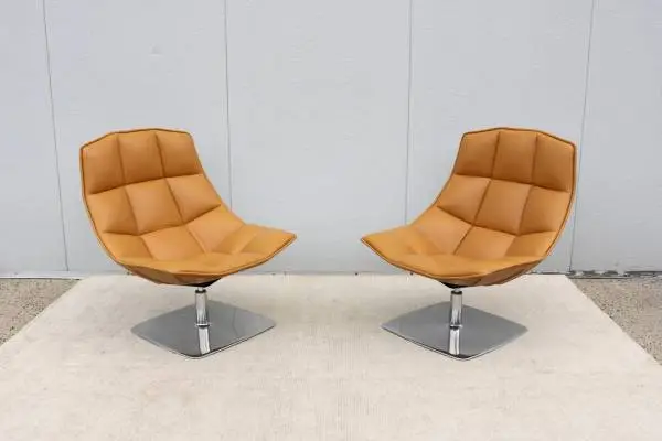 Modern Knoll Jehs+Laub Swivel Lounge Chairs in Tan Leather, a Pair