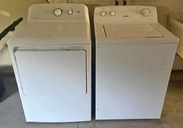 Hotpoint washer and dryer electric can deliver