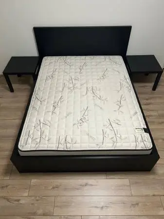bedroom furniture set