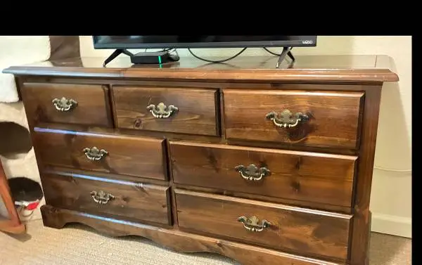 Dresser