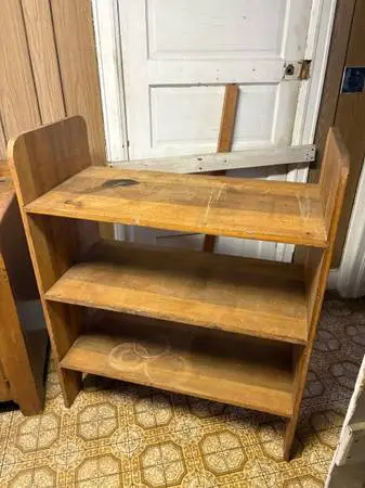 Antique 3-shelf open bookshelf