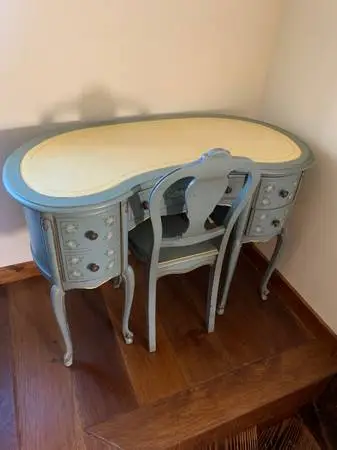 Vintage kidney-shaped desk