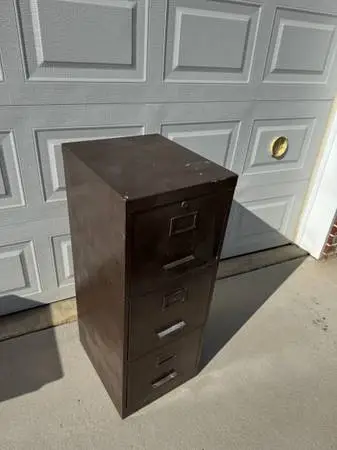 Vintage Brown Metal 3-Drawer Filing Cabinet - Industrial Décor - Heavy