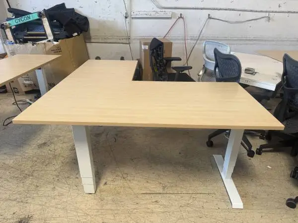 (4) HAT 5 Ft x 5 Ft L Shaped Electric Sit Stand Height Adjustable Desk