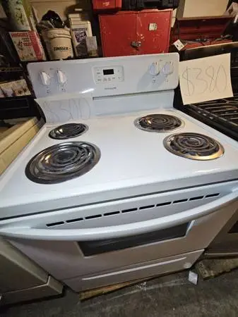 Frigidaire stove