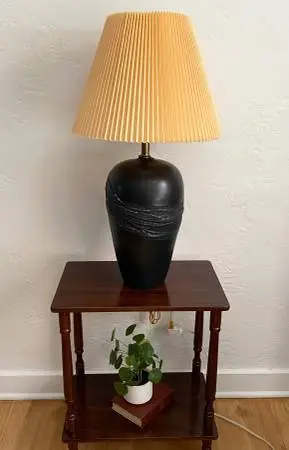 Black Ceramic Table Lamp