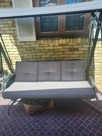 Out door swing