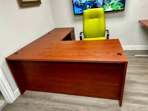 OFFICE DESK L-SHAPE DESK