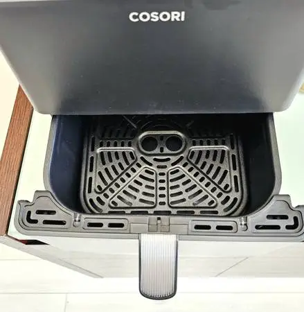 Cosori Dual Blaze 6.8-Qt Air Fryer - Open Box / Unused