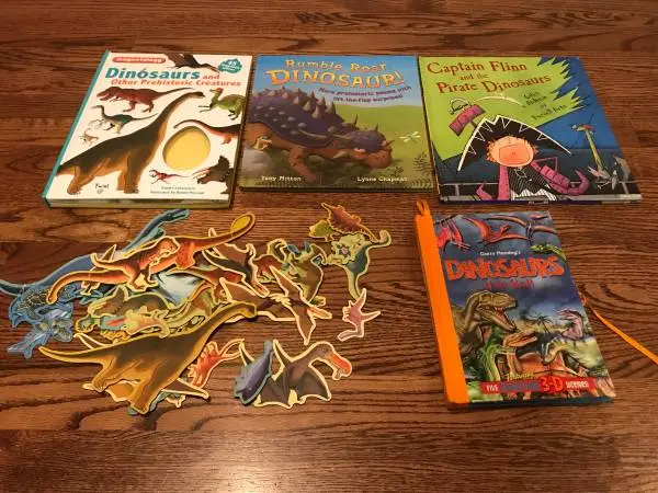 DINOSAUR BOOKS MAGNETIC & 3D ~ 4 Large DINOSAUR hardcover books