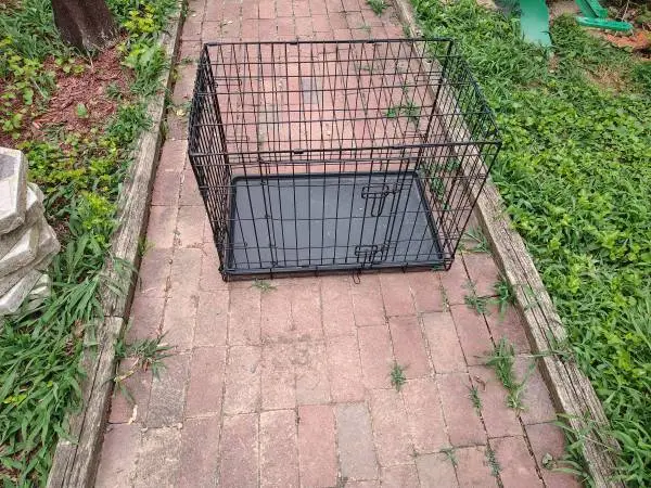 Dog crate