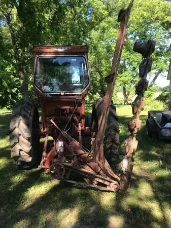 Disc mower 9 foot in good condition new Holland