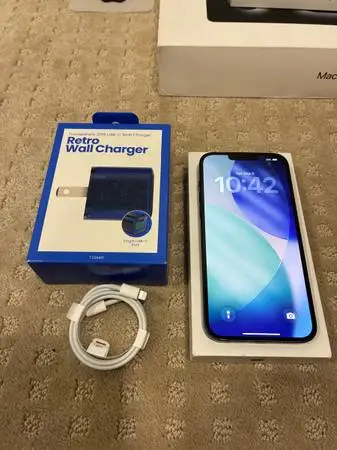 iPhone 14 Plus - Unlocked - 100% battery health