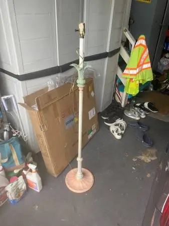 🌴 Vintage Hollywood Regency Wescal Palm Tree Floor Lamp Peach & Green