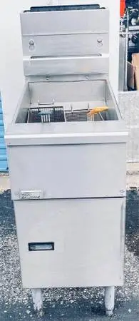 PITCO DEEP FRYER FREYRS natural gas propane