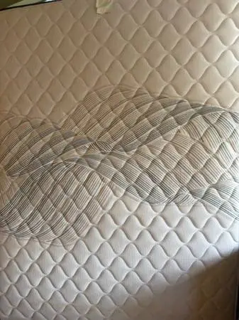 Serta Barbuda Queen Size Mattress And Low Profile Box Spring