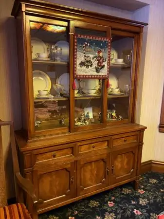 China cabinet