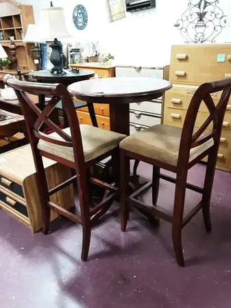 Pub Table with 2-Chairs 10555