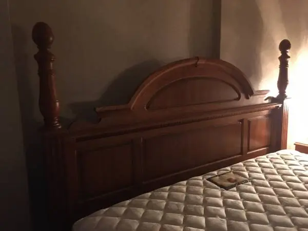 King Headboard frame /mattress