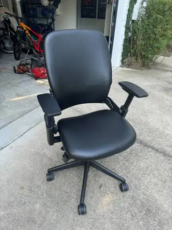 Steelcase Leap V2 Leather — Fully Loaded Ergonomic Chair