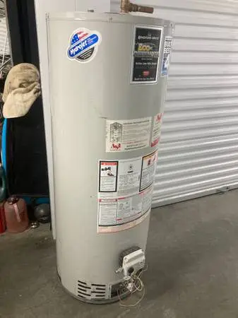 Hot water heater,50 gal,gas,Rheem 2021,hlp dlvr.