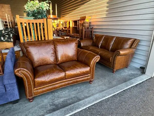 CREATIVE BARGAINS: Second Hand Furniture in Bozeman