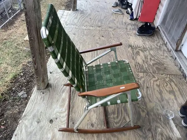 VINTAGE aluminum folding chairs