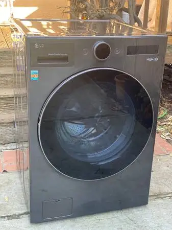 LG Large Capacity Ventless Washer/Dryer Combo All-in-One 5.0 cu. ft.