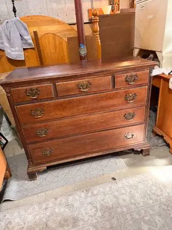 Dresser