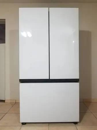Beautiful Samsun white fridge and Samsung dishwasher