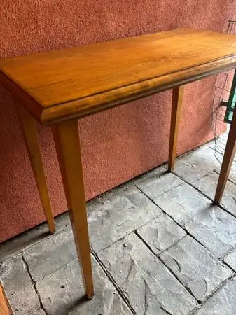 Small Honey oak table