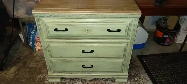 Vintage Kemp furniture 3 drawer dresser