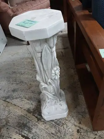 Plant Stand  10655