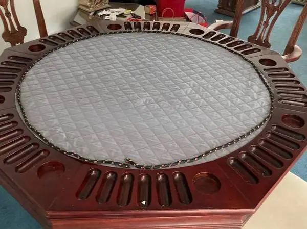 Multifunctional gaming table