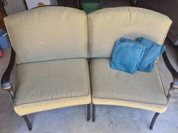 Patio Curved Loveseat, Metal with Cushions