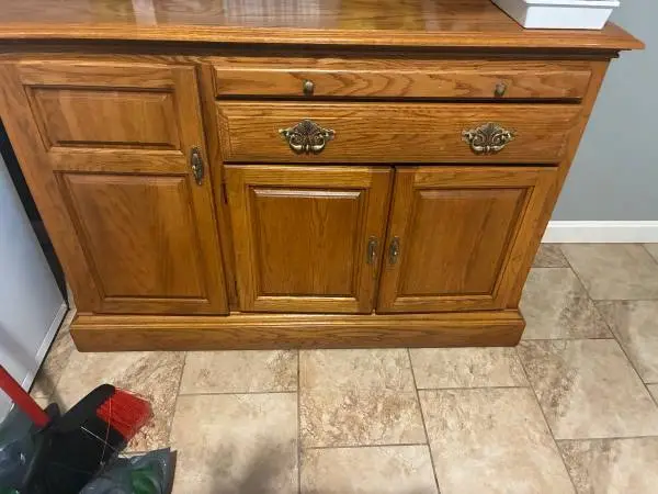 KITCHEN HUTCH TODAY ONLY !