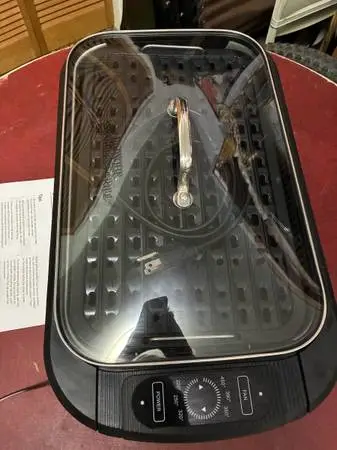 Power smokeless grill