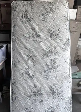 Twin Mattress good condition
