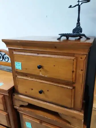 Night Stand  10719 10720