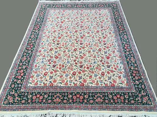 Magnificent, Fine Rare Zelle-Sultan Design Silk Blend Persian-Pak Kash