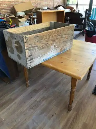 Rustic wood box