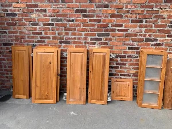 Single cabinet doors- some Glass, raised or flat panels