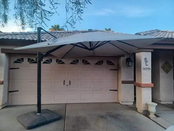 Patio LED Cantilever Umbrella 14ft