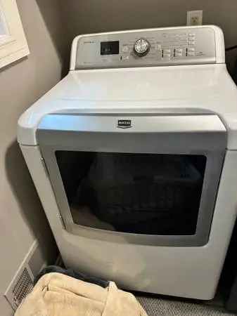 Maytag Bravos XL Gas Dryer Work Great and Clean