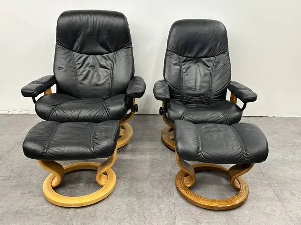 Ekornes Stressless Recliner Lounge Chair and Ottoman Recliners $865 Ea