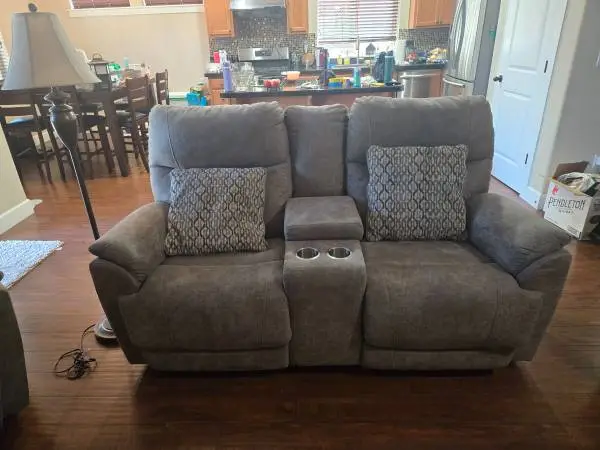 ⭐ Lower Price STANTON POWER RECLINING 3-PIECE SET — $2799 OBO ⭐