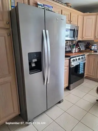 This is being sold AS IS as a handyman or appliance repairman special.